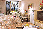 Photo: ResortQuest Aloha Beach Hotel